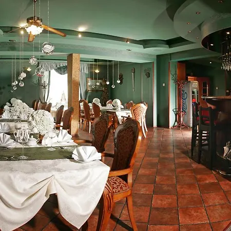 Restauracja Prestige Отель 3*